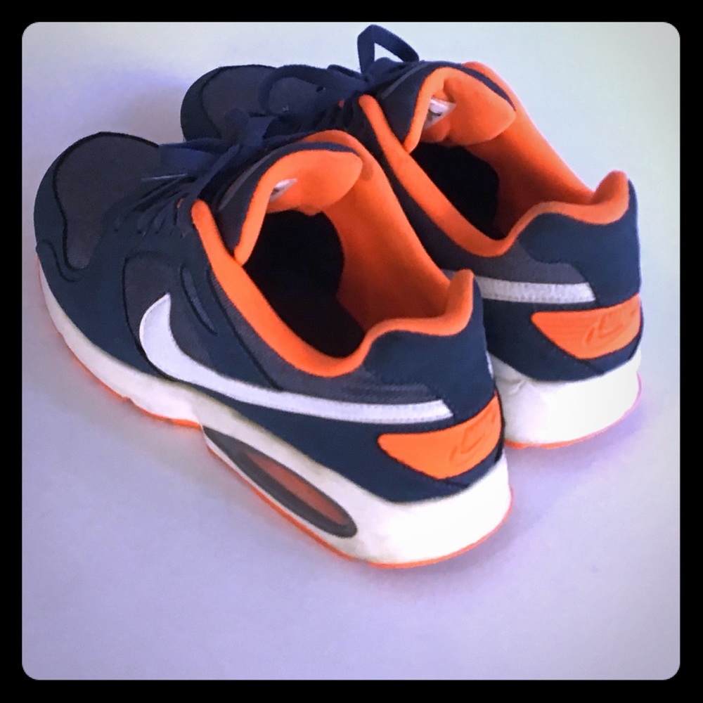 Nike air max sneaker